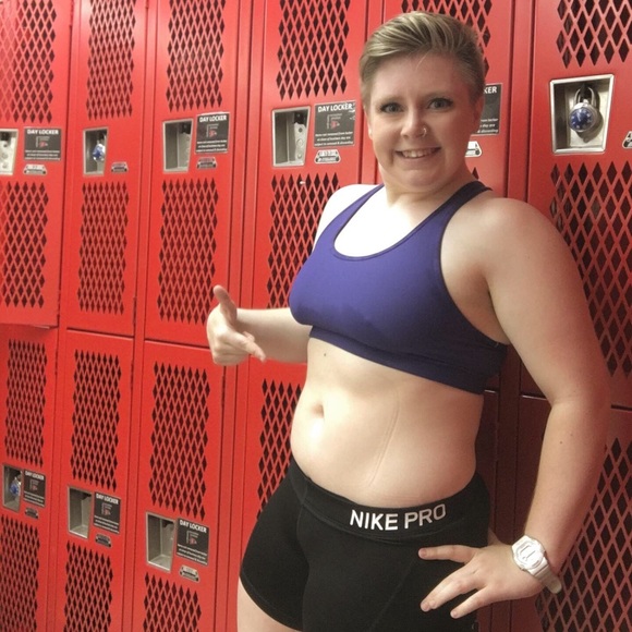 Meet your Posher, Andi - Picture 1 of 1